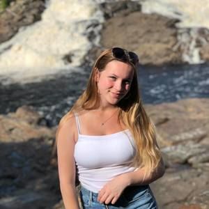 Meet your Posher, Pascale